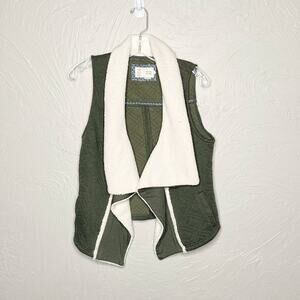 Anthropologie Saturday Sunday Sherpa Vest Size Small